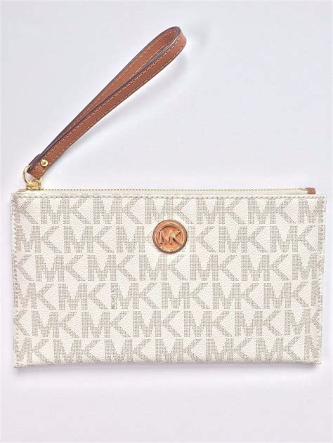 Michael Kors Fulton Vanilla Signature Large Zip Clutch Wristlet